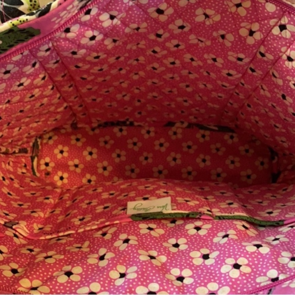 Vera Beadley Pink Patterned Women's Tote Bag - Picture 3 of 3